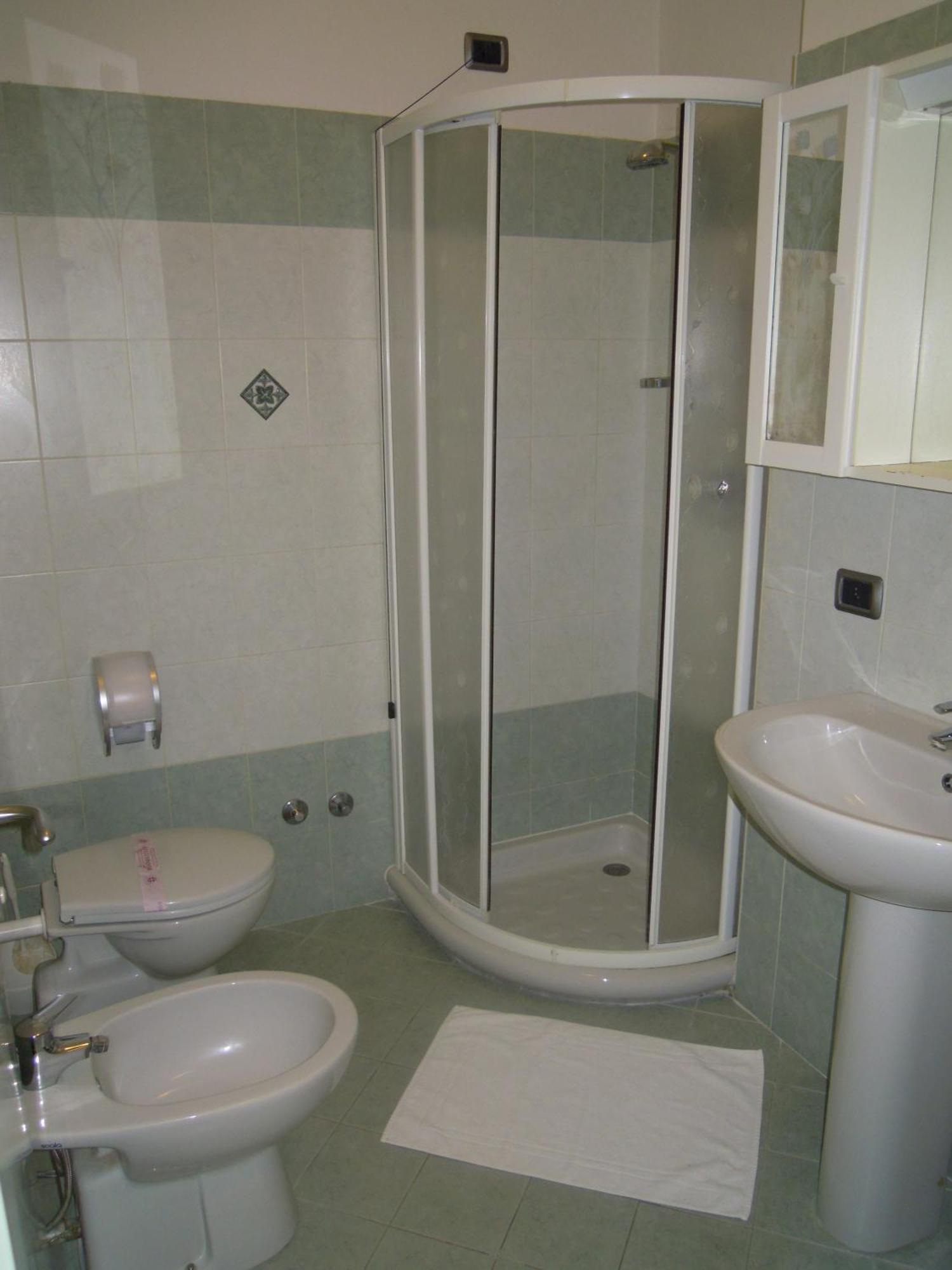 La Gritta Srl Hotel Кастел Сан Джовани Екстериор снимка